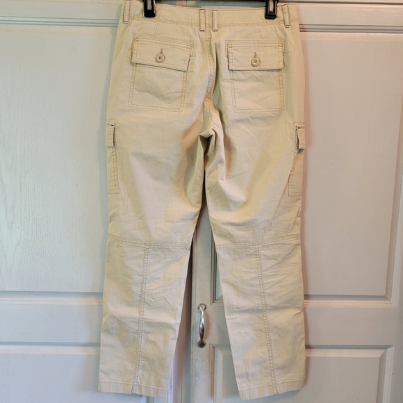 L.L. Bean Favorite Fit Cream Colored Straight Leg Cargo Pants - Picture 2 of 8